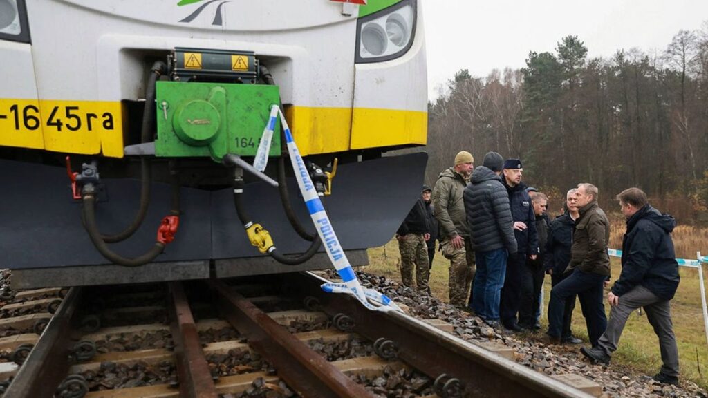 Sabotage sur les voies ferrées polonaises : un signal d’une nouvelle phase des opérations hybrides russes / Les Échos