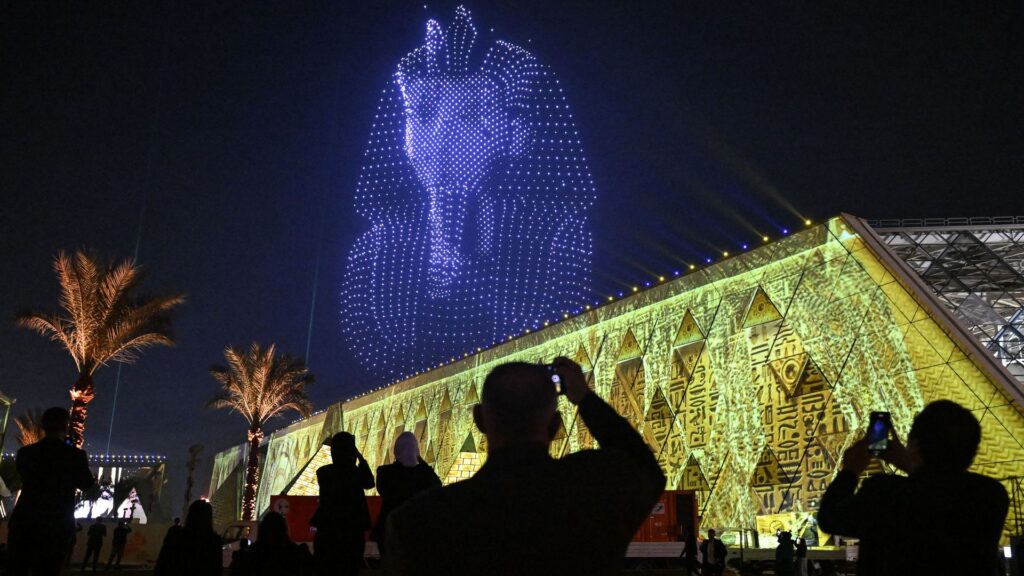 Ouverture du Grand Musée égyptien: un nouveau joyau culturel au Caire / RTBF