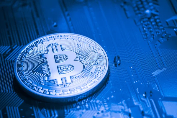 La France au seuil d’une révolution fiscale : les cryptomonnaies intégrées à l’impôt sur la fortune / depositphotos