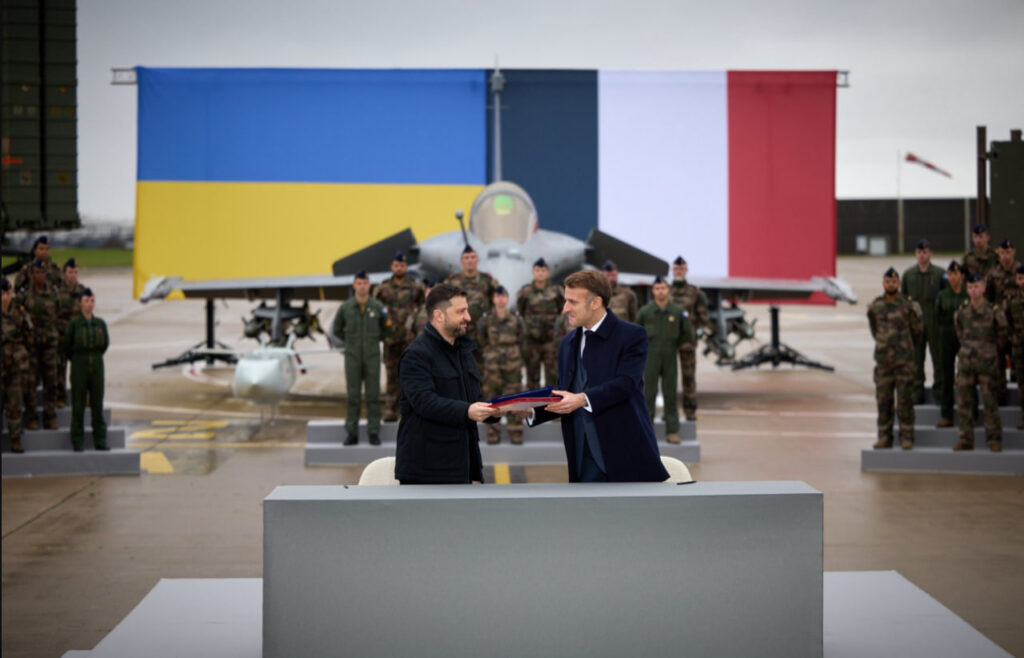 Déclaration franco-ukrainienne de défense : portée, conséquences et contexte stratégique / X, Emmanuel Macron