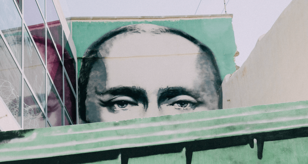 Poutine transforme le pouvoir en affaire de famille / Casa dei giornalisti