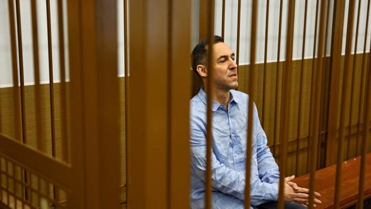 Russie : l’emprisonnement du chercheur français au cœur d’un jeu diplomatique sensible / CNews