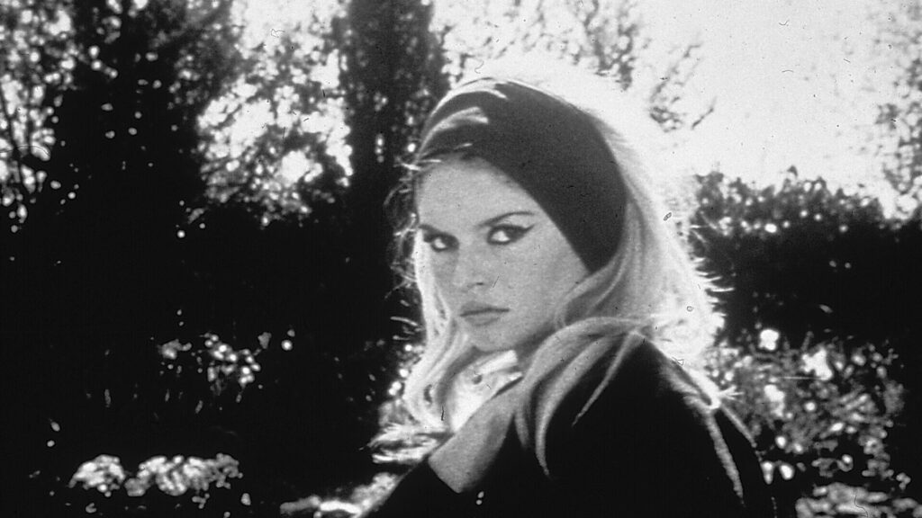 Brigitte Bardot est décédée — symbole du cinéma et du style français du XXᵉ siècle / istock