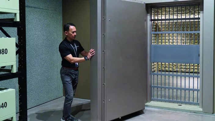 Crises, guerre, instabilité : l’or des riches trouve refuge à Singapour / Le FIgaro