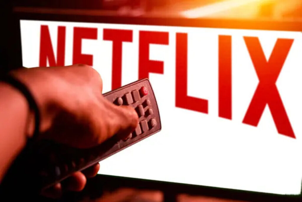 Netflix bouleverse le marché : le rachat de Warner Bros Discovery pour 72 milliards de dollars ouvre l’ère du « méga-streaming » / depositphotos