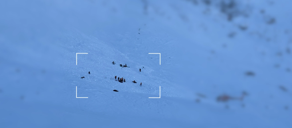 Risque d’avalanches en France : les massifs montagneux en alerte renforcée / franceinfo