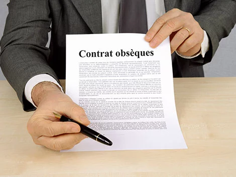 Contrats obsèques: les pièges d’une assurance qui coûte cher aux familles / Assurance obsèques