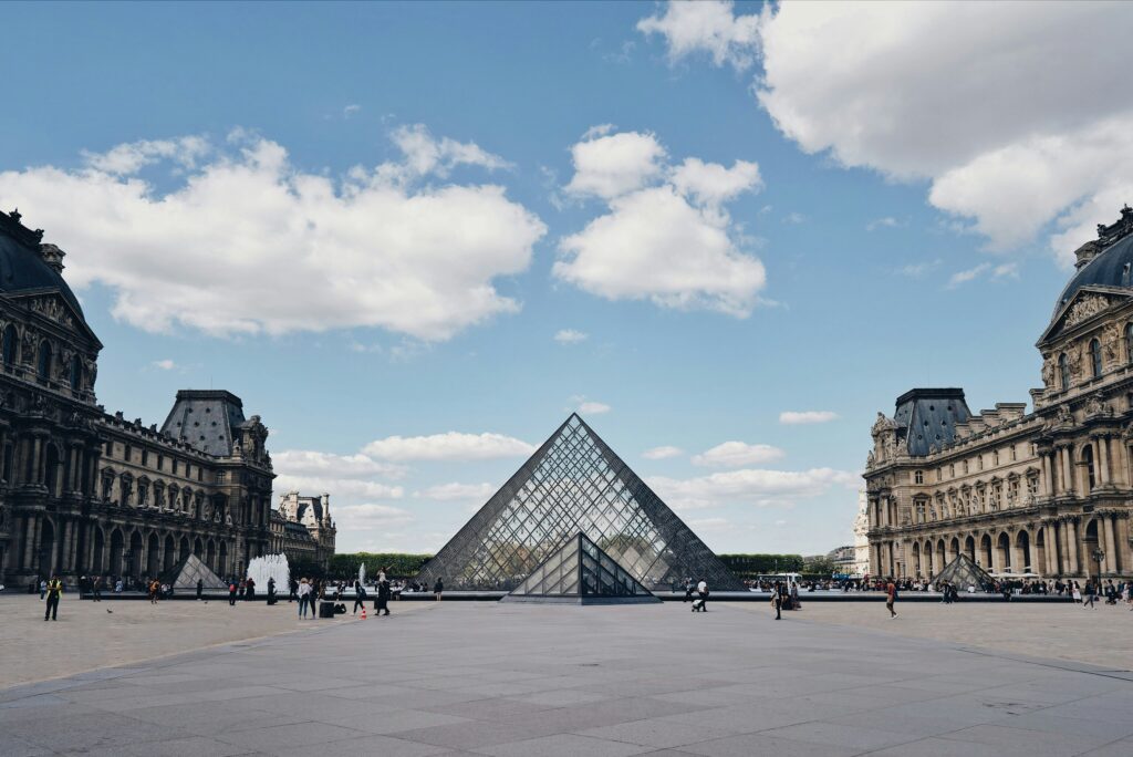 Enquête sur le vol au Louvre : les conclusions des enquêteurs seront présentées mercredi / unsplash