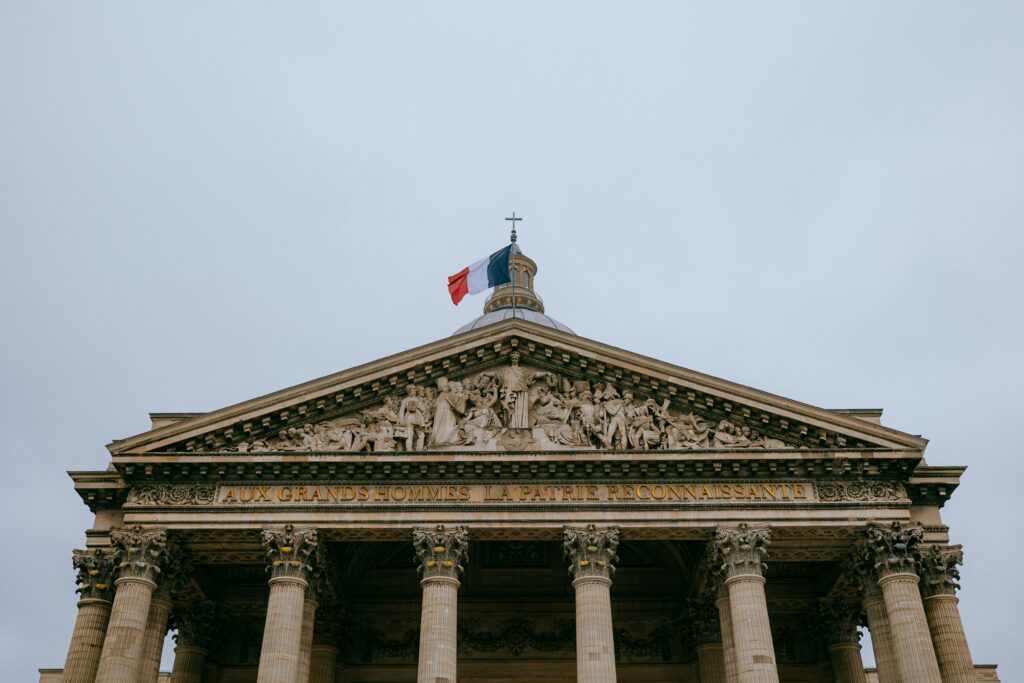 MAE français : une décision sur les avoirs russes pourrait être prise dès le 18 décembre / unsplash