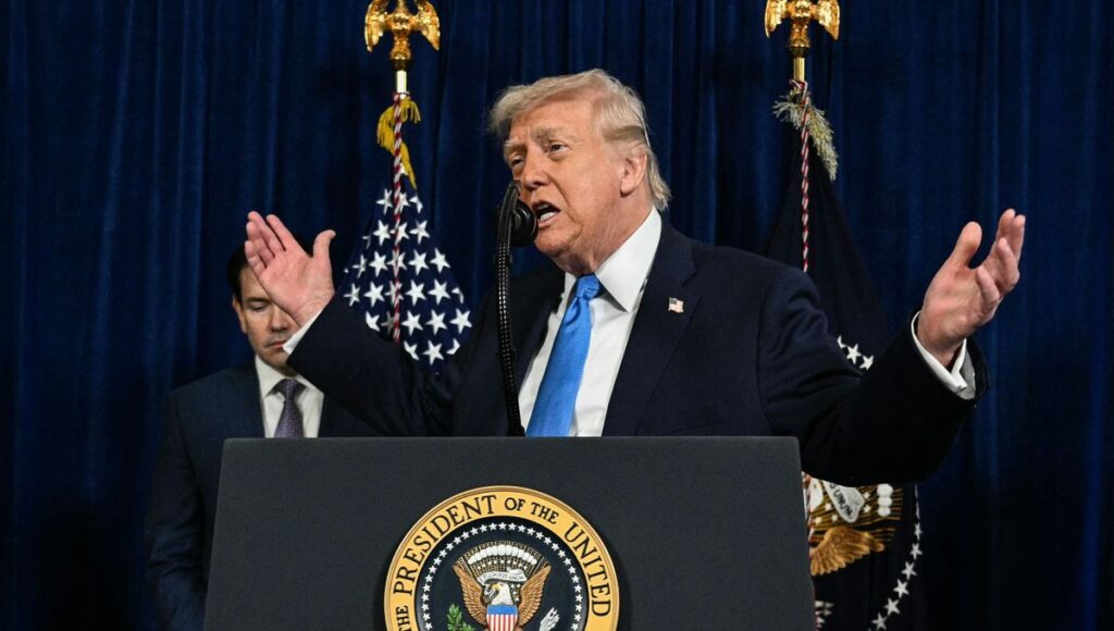 La stratégie de pression totale de Trump / Radio France