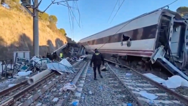 Collision meurtrière en Espagne : 42 morts, la piste du rail brisé secoue l’enquête / Medi1 News