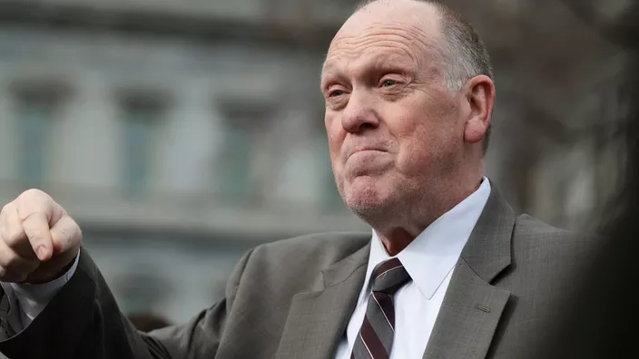 Minneapolis sous pression : l’émissaire de Trump promet le retour de l’ordre / Le Figaro