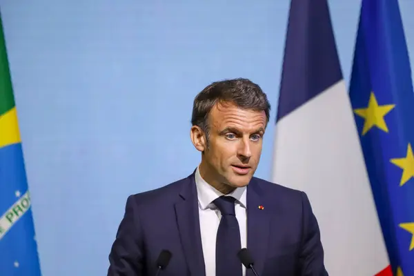 Macron : la France ne cédera pas aux pressions américaines sur l’Ukraine, le Groenland ou les droits de douane / depositphotos