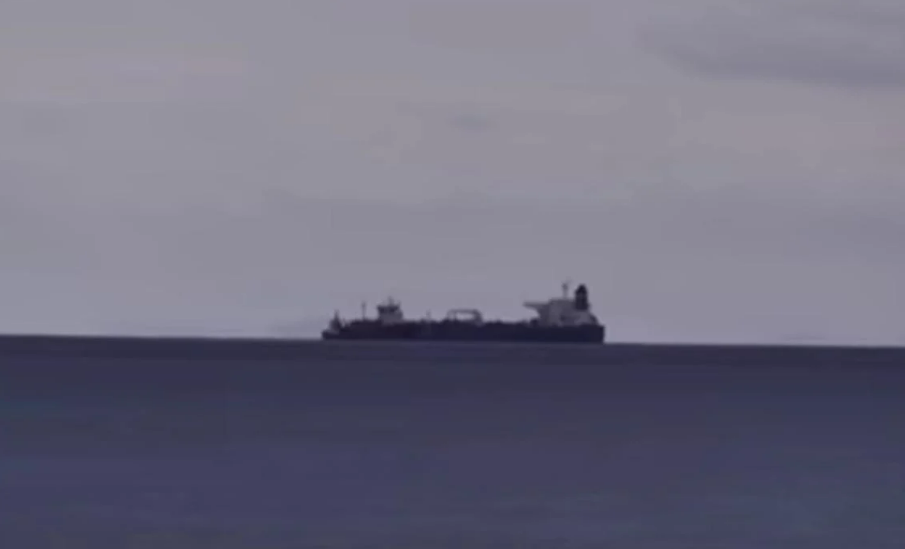 Le tanker qui « n’existe pas » : une nouvelle étape dans la lutte contre la flotte fantôme russe / bloomberg