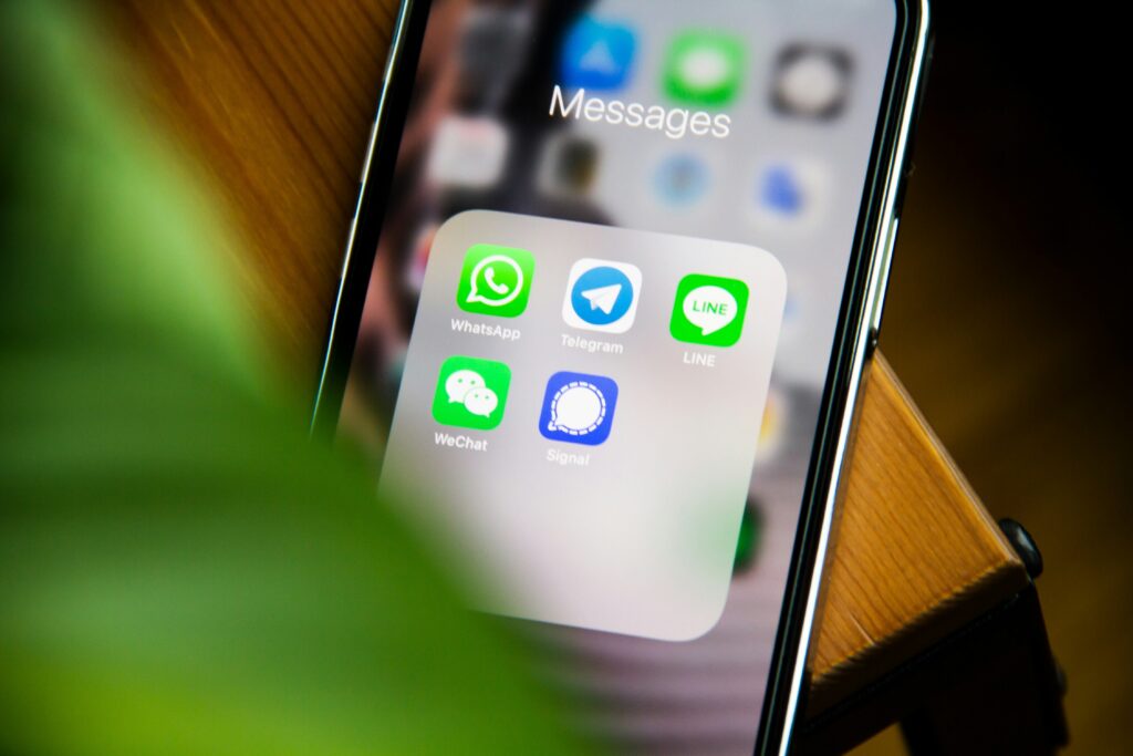 L’UE accuse Meta de bloquer la concurrence sur WhatsApp via l’IA / unsplash