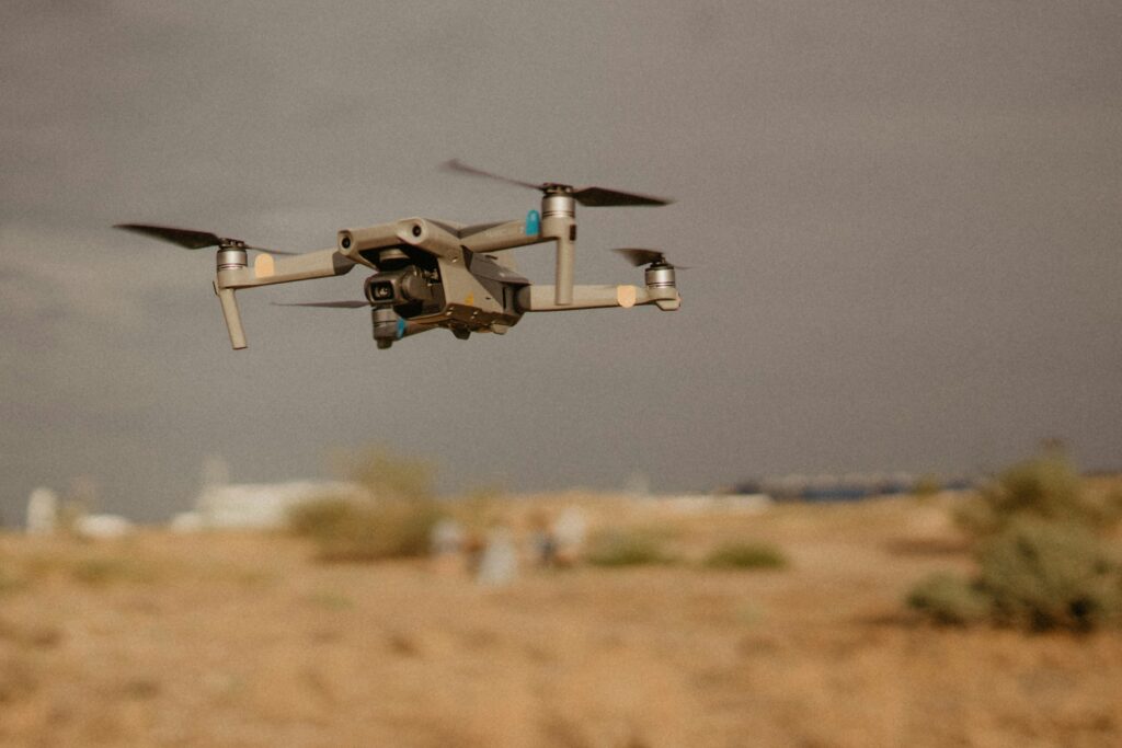 Cinq pays de l’OTAN unissent leurs forces pour produire des drones économiques / unsplash