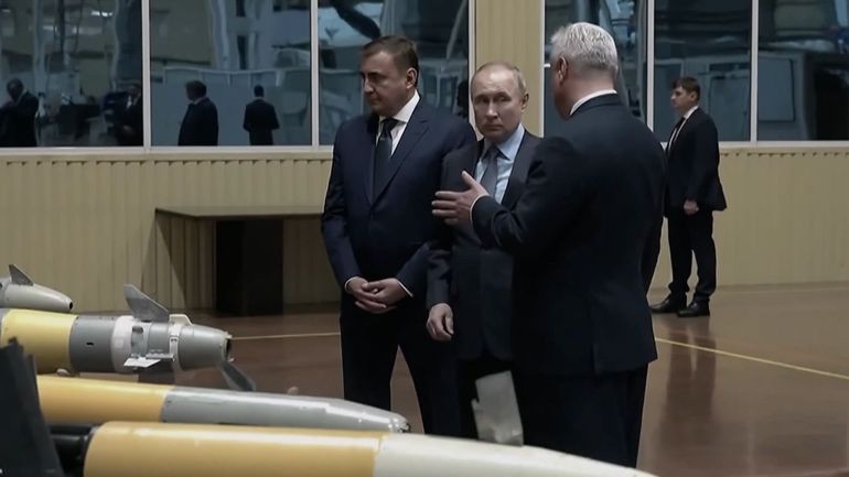 Espions russes à Bruxelles : l’arme secrète de Poutine exposée / RTBF