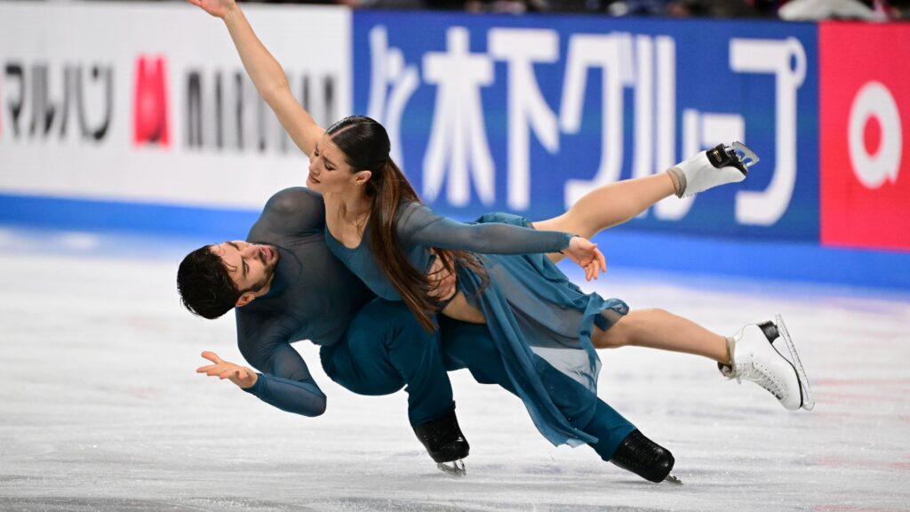 Un duo, une année, une légende : l’or olympique pour Cizeron et Fournier Beaudry / L'Équipe