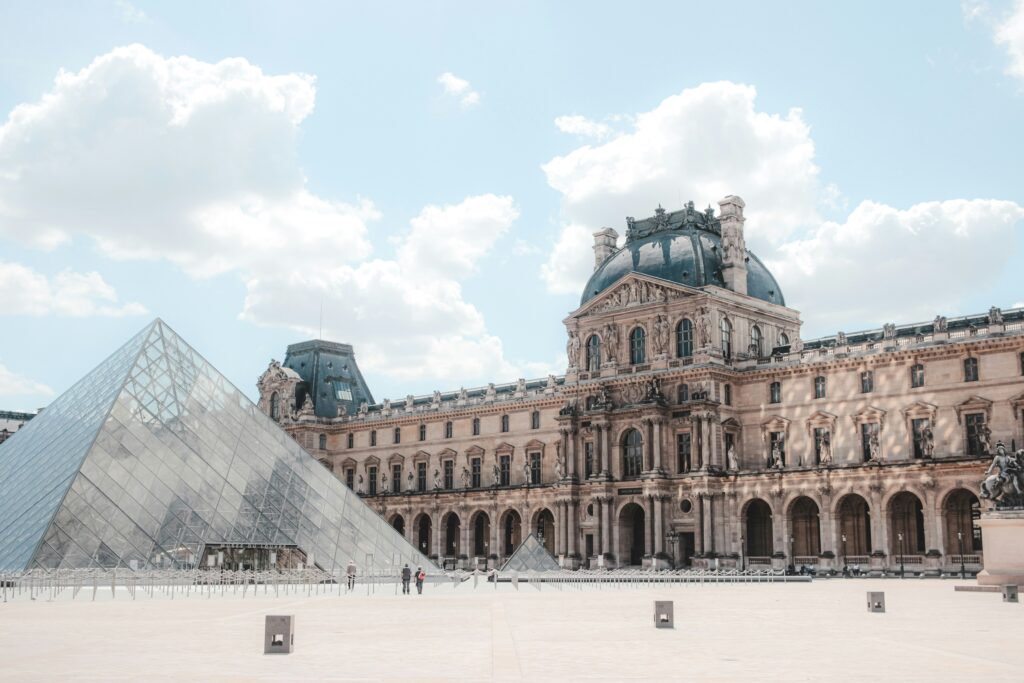 Changement à la tête du Louvre : Laurence de Car démissionne / unsplash
