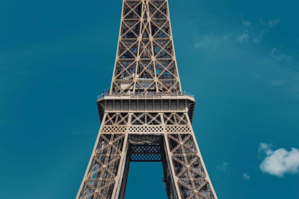 Menaces terroristes sur les réseaux sociaux : un jeune majeur poursuivi / depositphotos