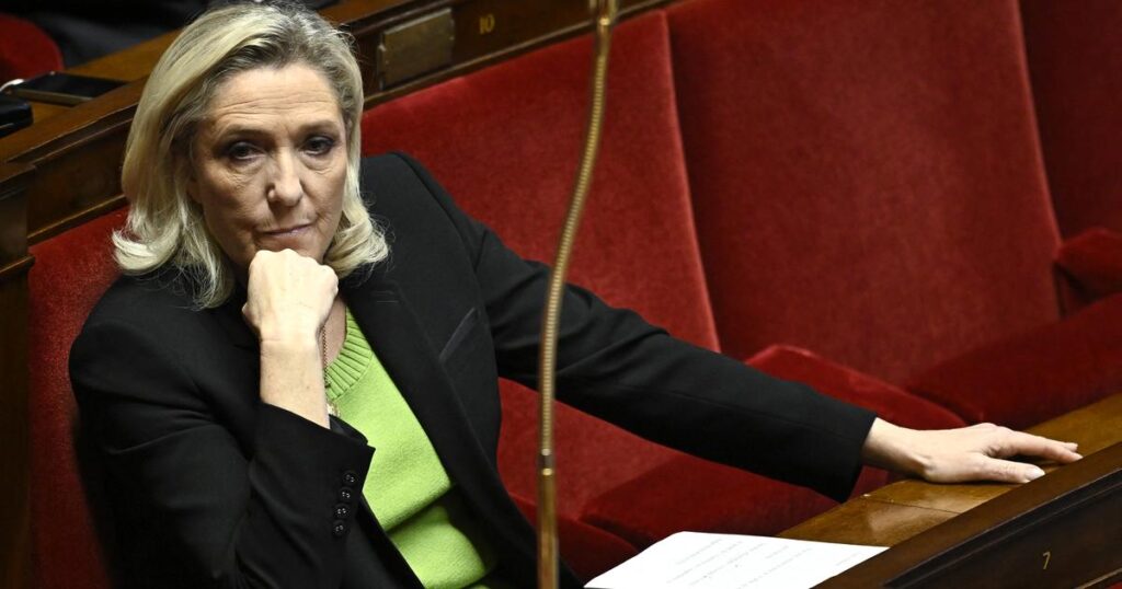 Tempête à l’Assemblée : RN et LFI attaquent le gouvernement sur l’énergie / RTS