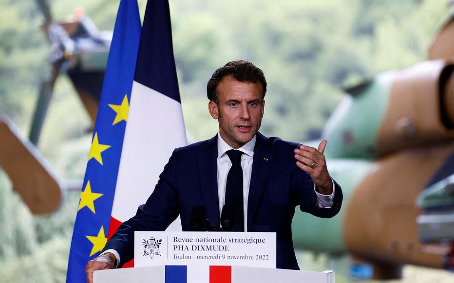 Crise, menaces et nucléaire : Macron défie les codes de la défense française / BFM