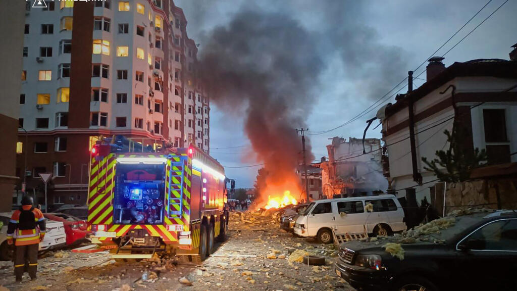 149 drones en une nuit : la Russie lance une attaque massive contre l’Ukraine / France 24