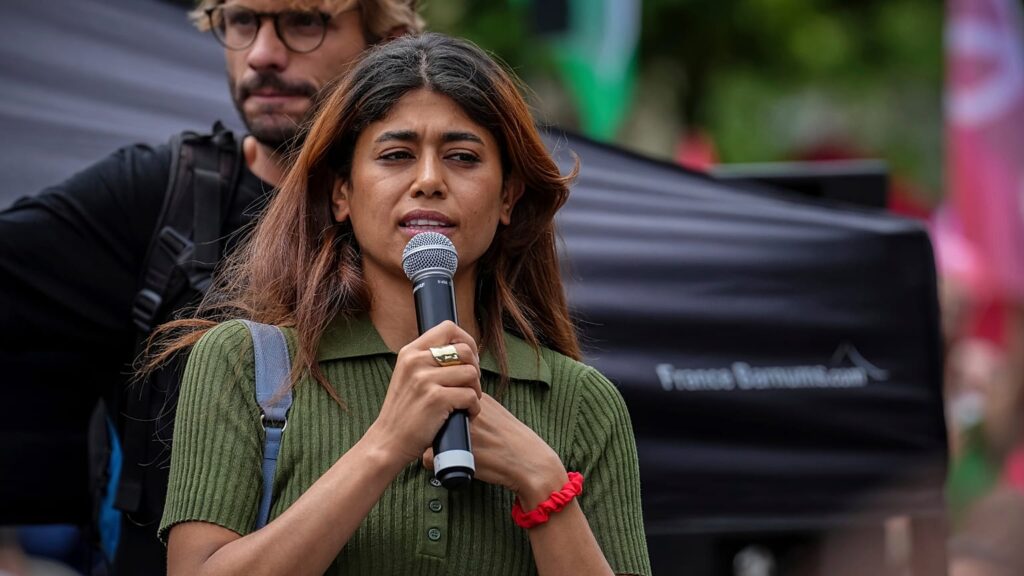 Le procès de la députée européenne Rima Hassan fixé en France / AP