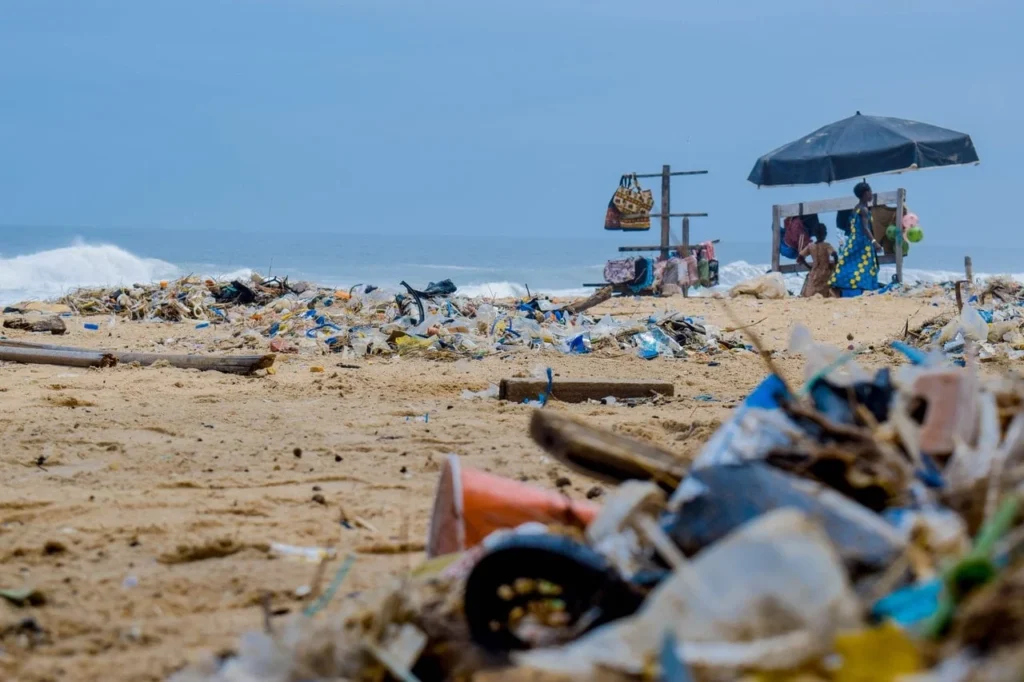 Pollution et biodiversité : la France décroche en investissements environnementaux / Urbyn