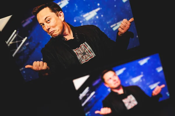 La France convoque Elon Musk dans une enquête sur les algorithmes de X / depositphotos