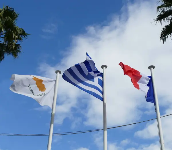 La France et la Grèce relancent leur alliance de défense : un accord en voie de prolongation automatique / depositphotos