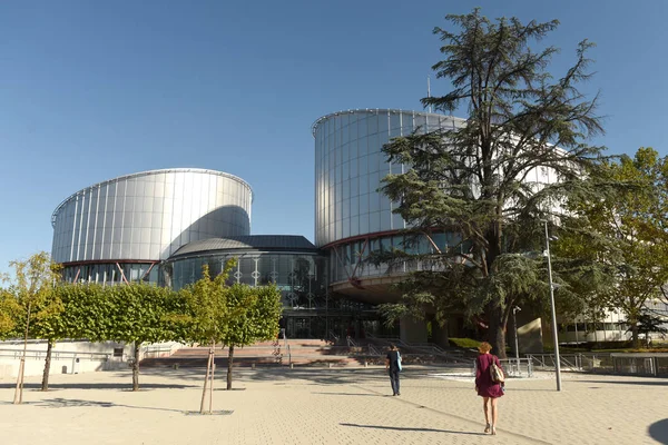 La CEDH valide la position de la France dans une affaire de mal-logement / depositphotos