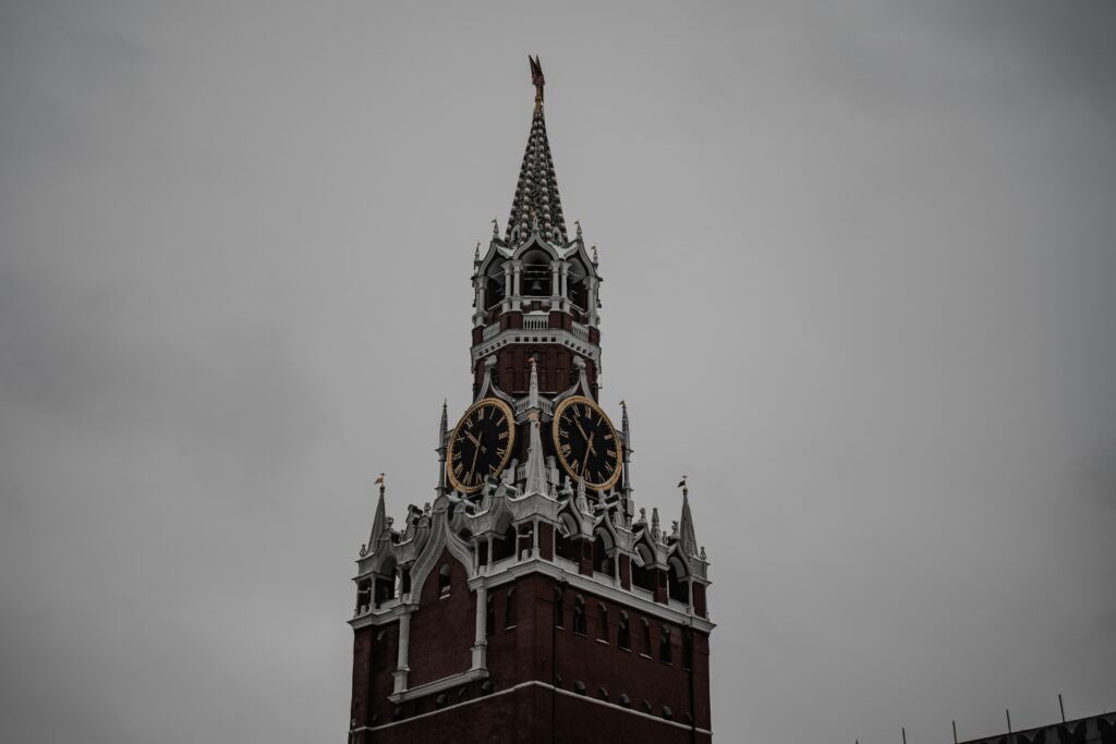 Le Kremlin transforme définitivement l’institution du médiateur russe en instrument de propagande de guerre / unsplash