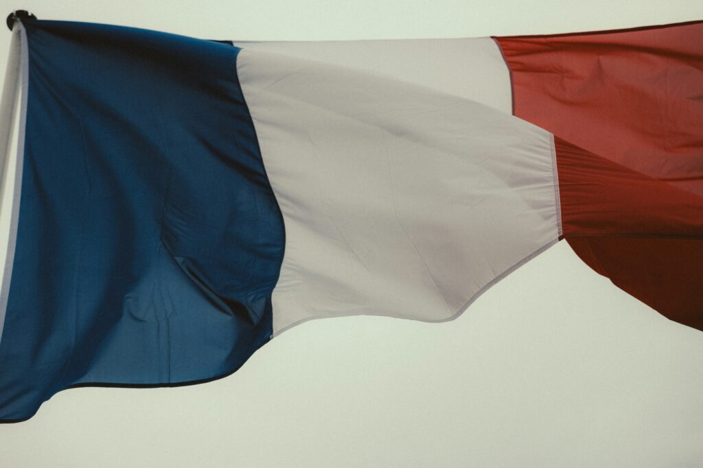 Darmanin appelle à suspendre l’immigration légale en France pendant trois ans / unsplash