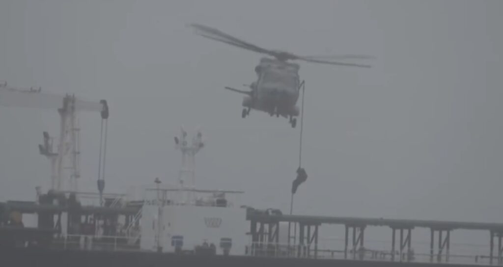 La France intercepte un pétrolier sous sanctions transportant du pétrole russe dans l’Atlantique / x.com Emmanuel Macron