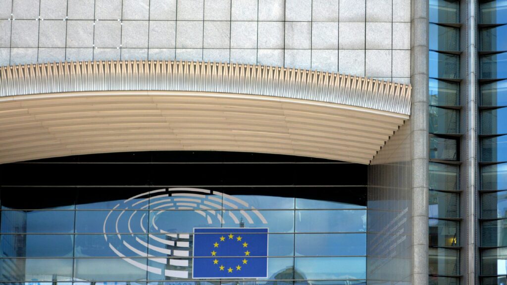 Bruxelles prépare une refonte de son architecture diplomatique : la France et l’Allemagne poussent à une réforme du SEAE / unsplash