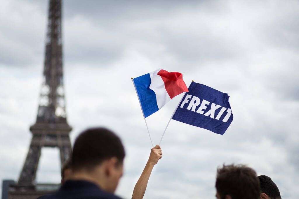 Le Frexit disparaît du débat politique français dix ans après / Les Rendez-vous de l'histoire