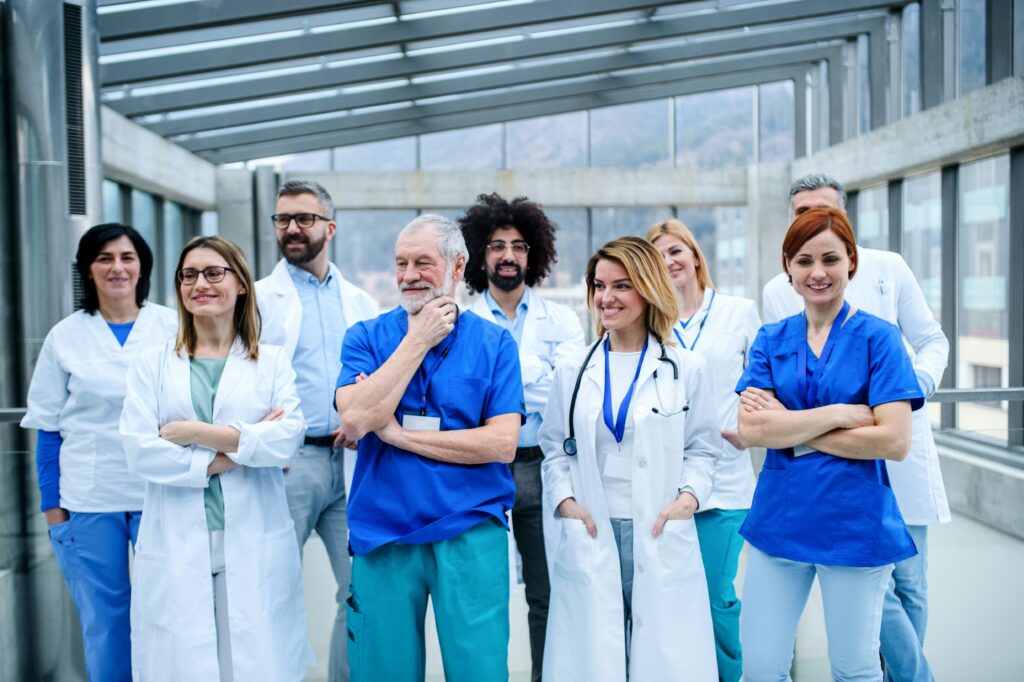 Logement gratuit pour les internes : une commune française mise sur l’accueil pour lutter contre la pénurie de médecins / unsplash