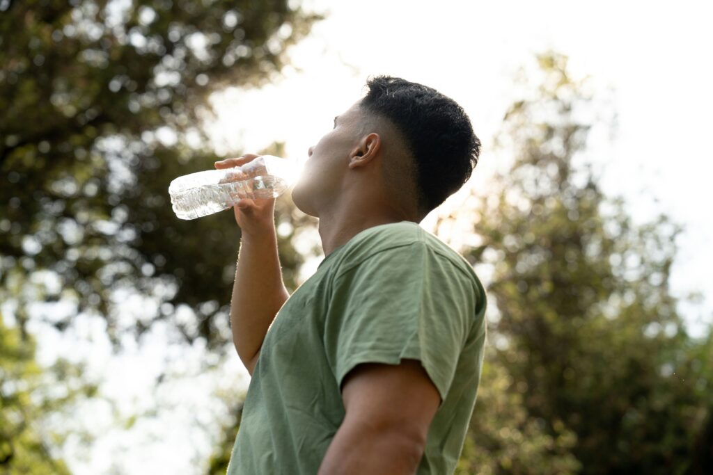 En France, des élus proposent un congé climatique: les salariés pourraient être autorisés à ne pas travailler en cas de fortes chaleurs / unsplash