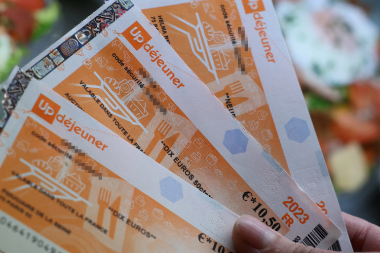 Les tickets-restaurant pourraient rester utilisables au supermarché après 2026 / RTL