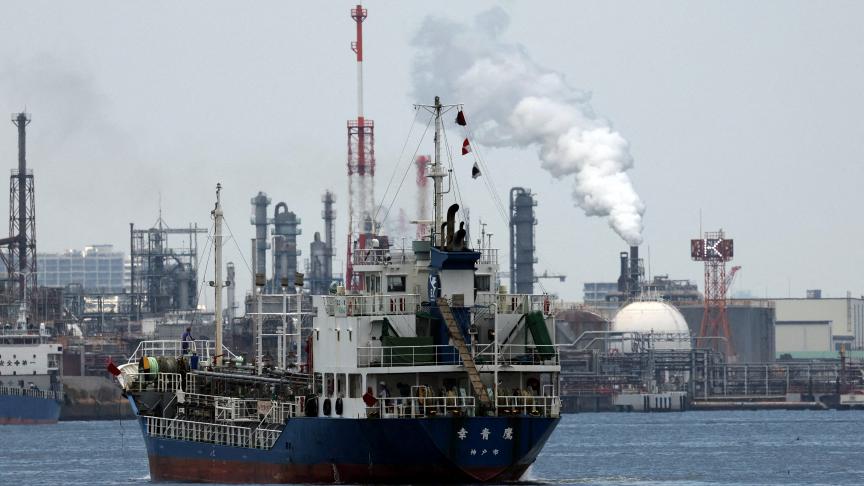 Le pétrole repart à la hausse après une nouvelle escalade militaire au Moyen-Orient / Le Soir