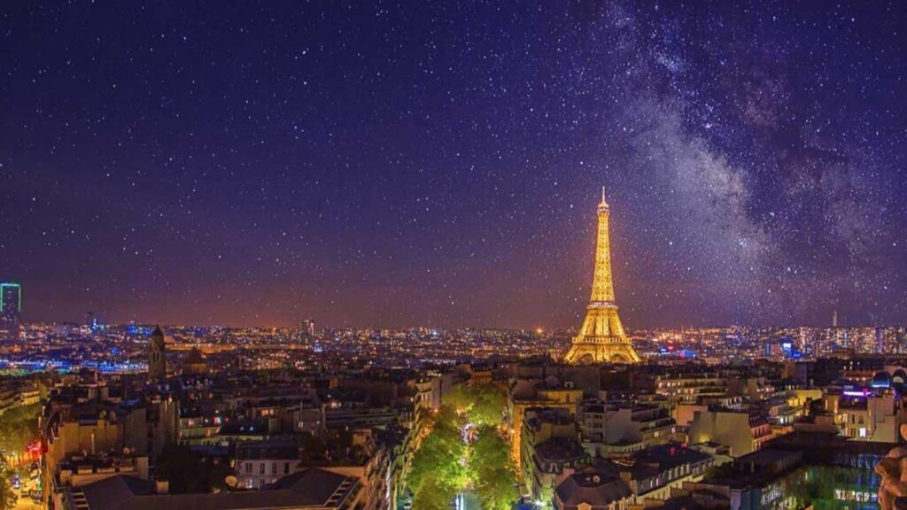 Paris lance sa saison estivale de projections sous les étoiles / Paris Secret