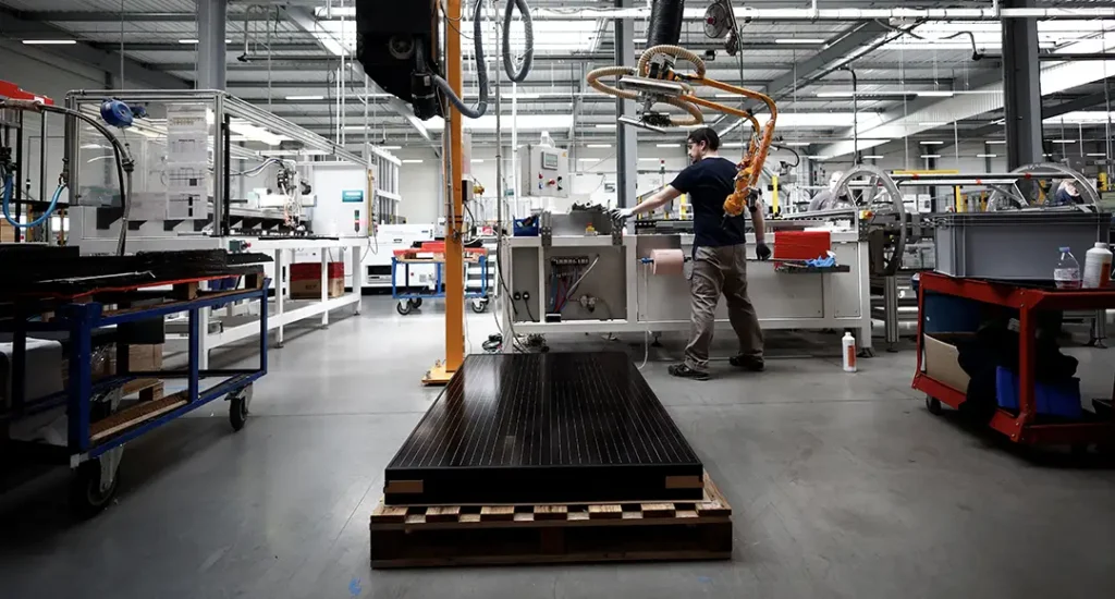 La production industrielle française montre des signes de reprise prudente / Challenges TN