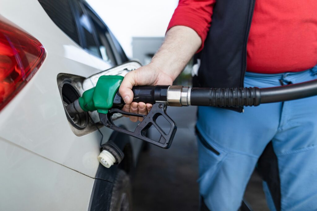 La France prolonge son aide aux automobilistes face à une nouvelle hausse des prix des carburants / unsplash