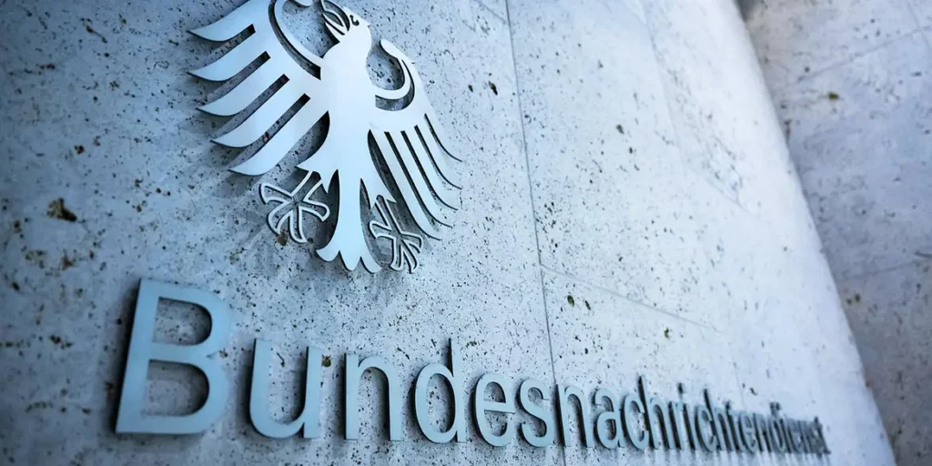 Berlin prépare une réforme historique de ses services de renseignement dans un contexte de menace russe accrue / Bundesregierung.de