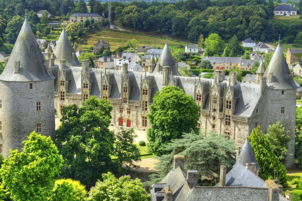 Le château de Josselin conjugue héritage et renouveau sous l'impulsion d'Alain de Rohan-Chabot / Bienvenue