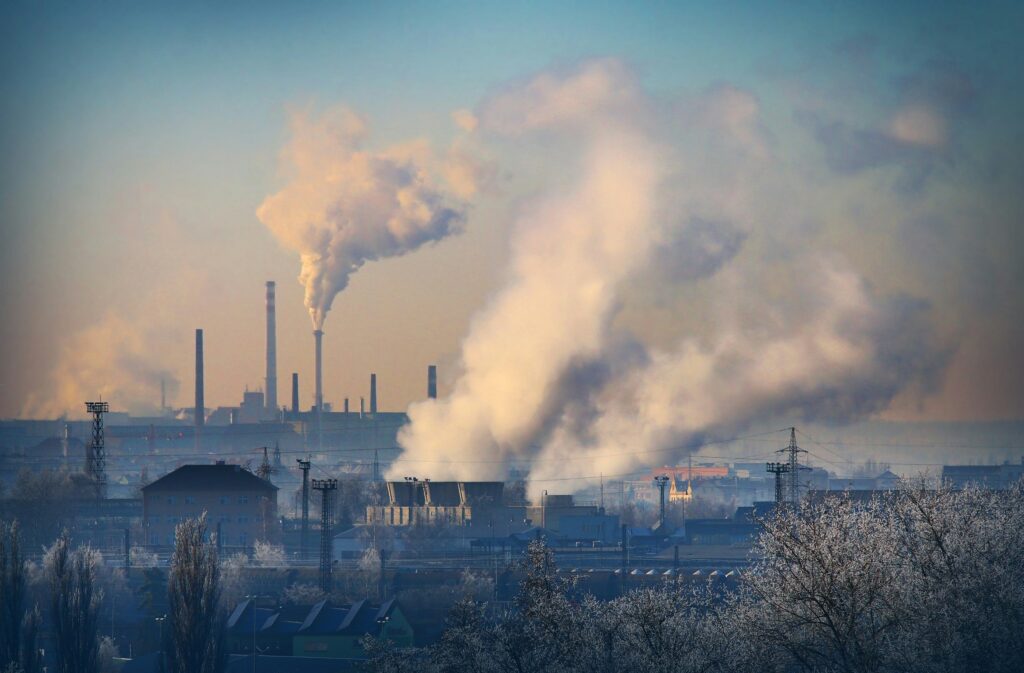 La nouvelle stratégie climatique accélère la sortie du pétrole, du gaz et du charbon / Unsplash