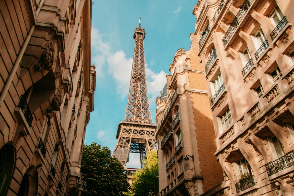 La France se prépare au pic de chaleur : 80 départements placés en vigilance orange / unsplash