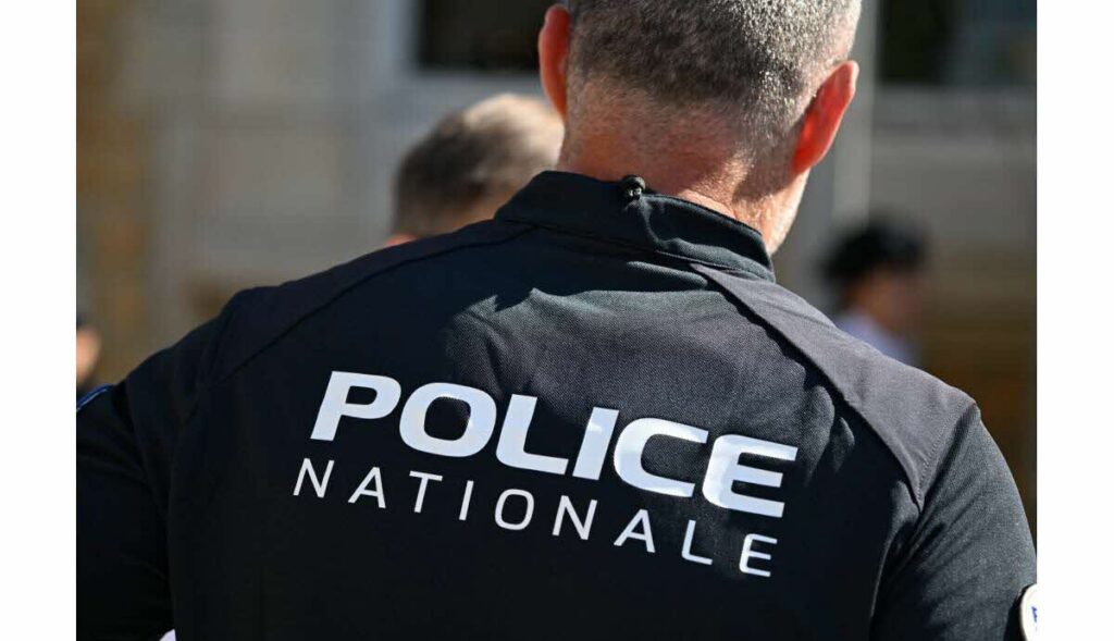 La police enquête après des tirs devant un centre commercial du quartier Planoise à Besançon / Vosges Matin