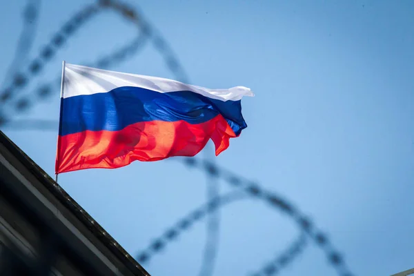 Leipzig change la donne : l’Allemagne veut durcir les restrictions visant les Russes dans l’UE / depositphotos